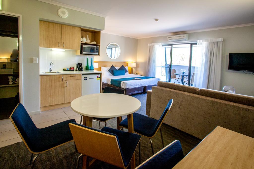 Manly Marina Cove Motel 브리즈번 외부 사진